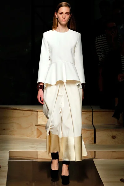 Look 31